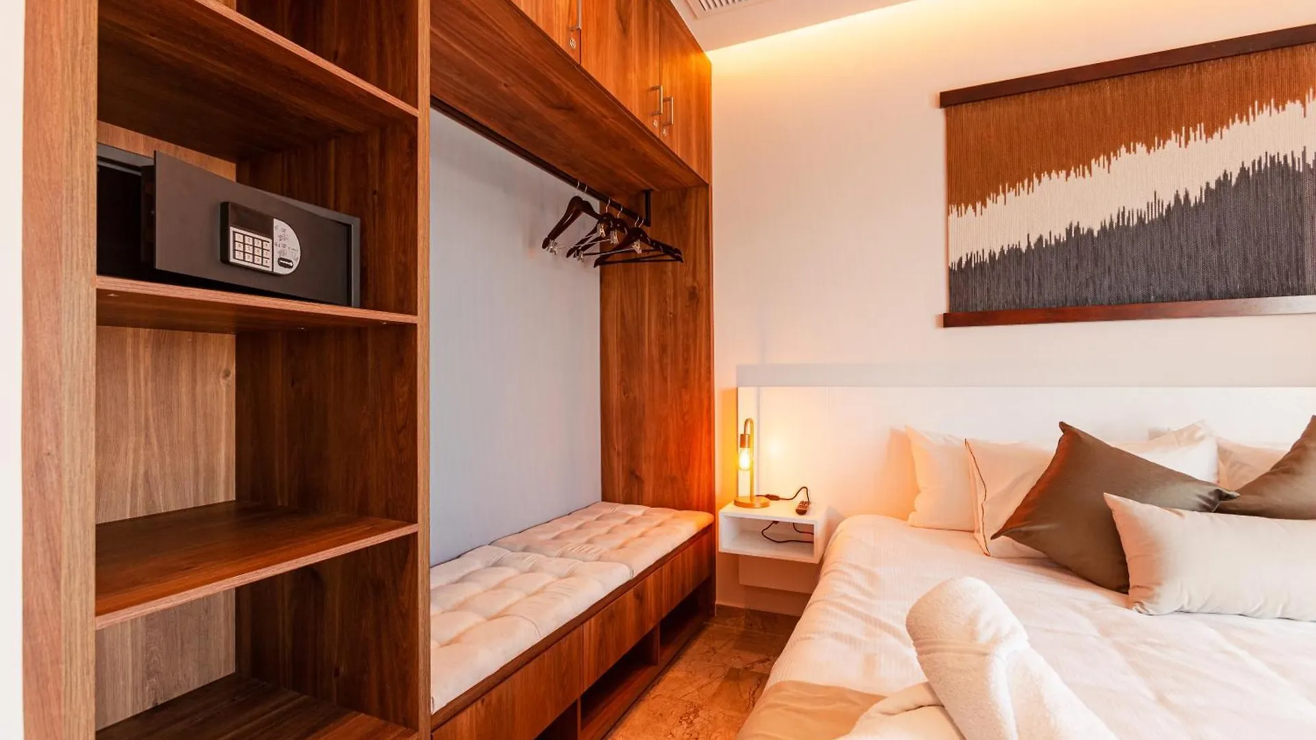 Luxury 1Bedroom/Amazing Ocean View/Prime Location Playa del Carmen 0*,  Mexico