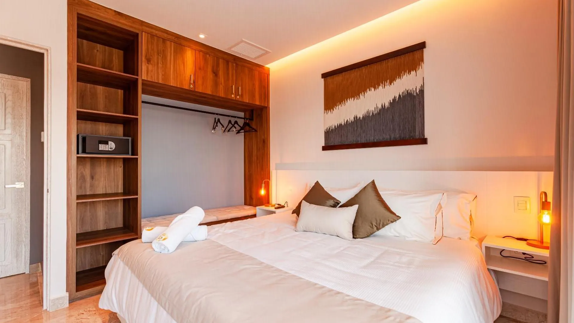 Luxury 1Bedroom/Amazing Ocean View/Prime Location Playa del Carmen Mexico